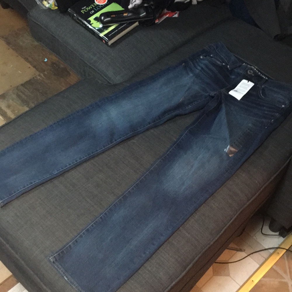 Jeans - Picture 2 of 4